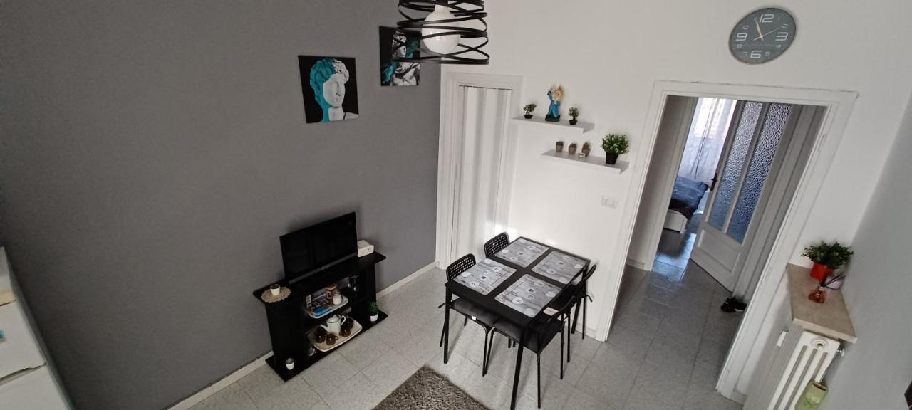 Intero Appartamento Luminoso E Accogliente ! Turín Exteriér fotografie